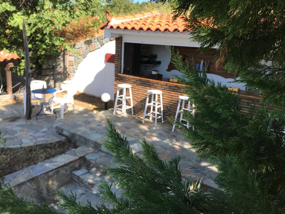 Villa Maroudia Kymi Exterior photo
