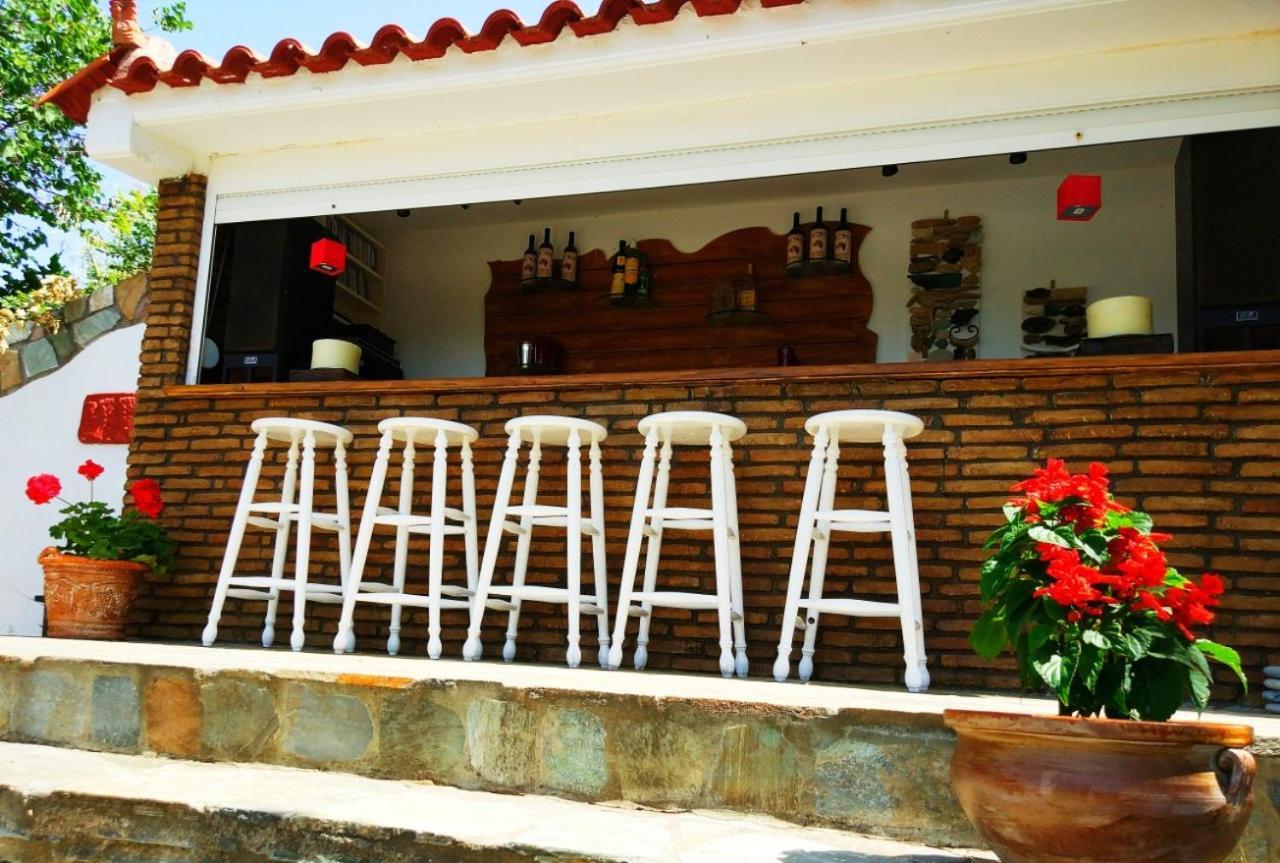 Villa Maroudia Kymi Exterior photo