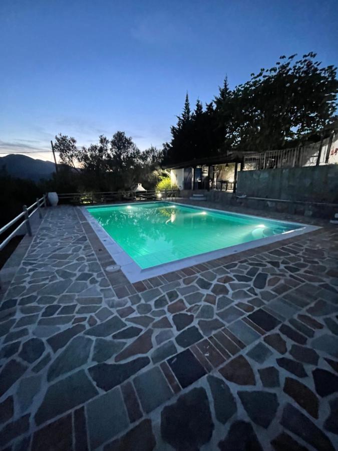 Villa Maroudia Kymi Exterior photo